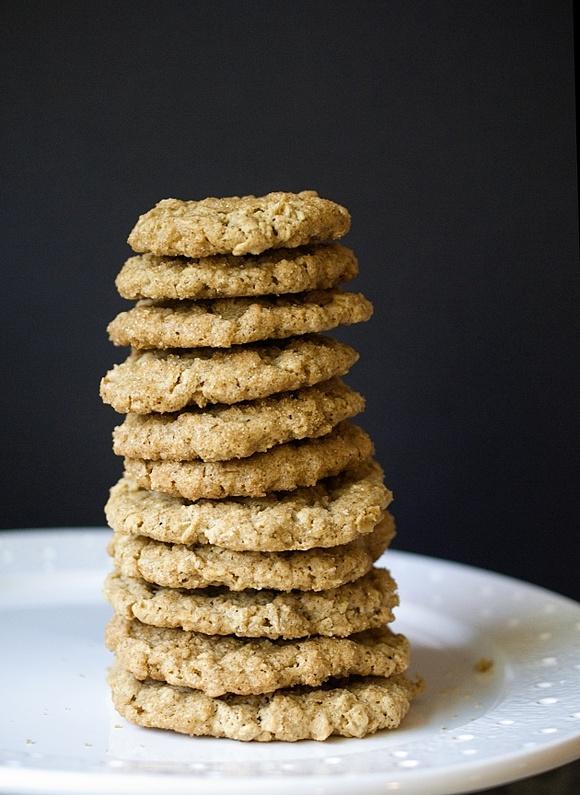 Chewy oatmeal ginger cookies