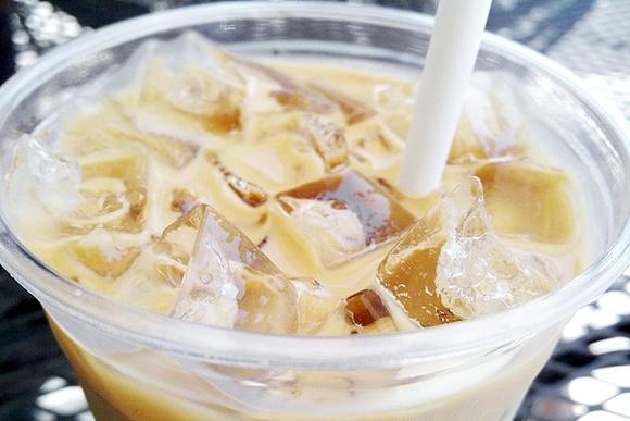 How to Make Iced Coffee at Home