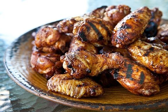 Smoky sweet spicy chicken wings