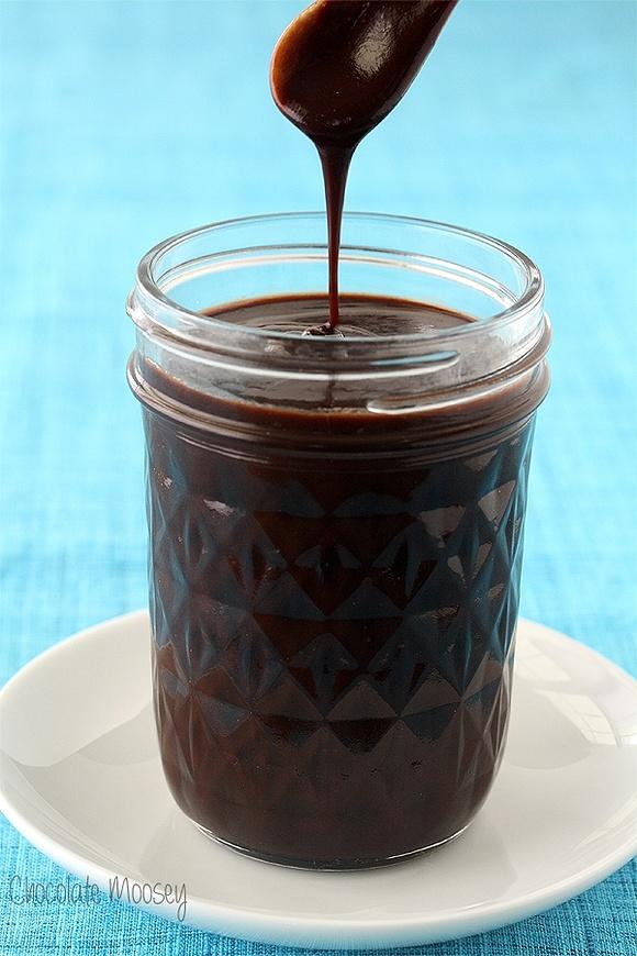 Homemade Hot Fudge Sauce