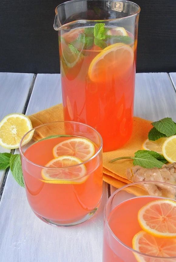 Ginger mint lemonade