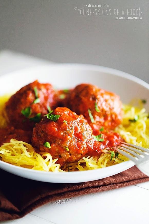 Spaghetti squash and meatballs with quick tomato sauce