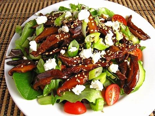 Teriyaki mushroom salad