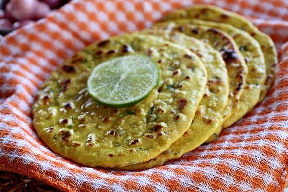 Missy Roti – Spicy Chickpea Flour Flatbreads