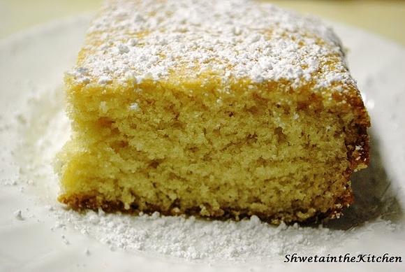 Basic vanilla sponge cake eggless