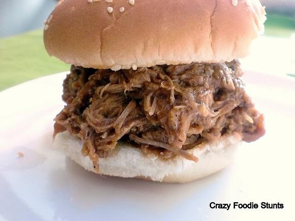 Slow Cooker Carolina-Style Pulled Pork Sandwiches
