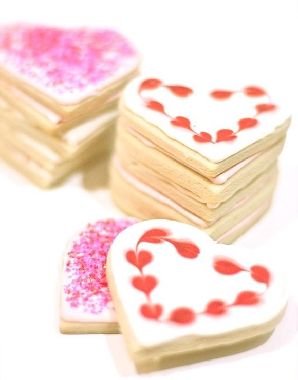 Valentine’s Day sugar cookies