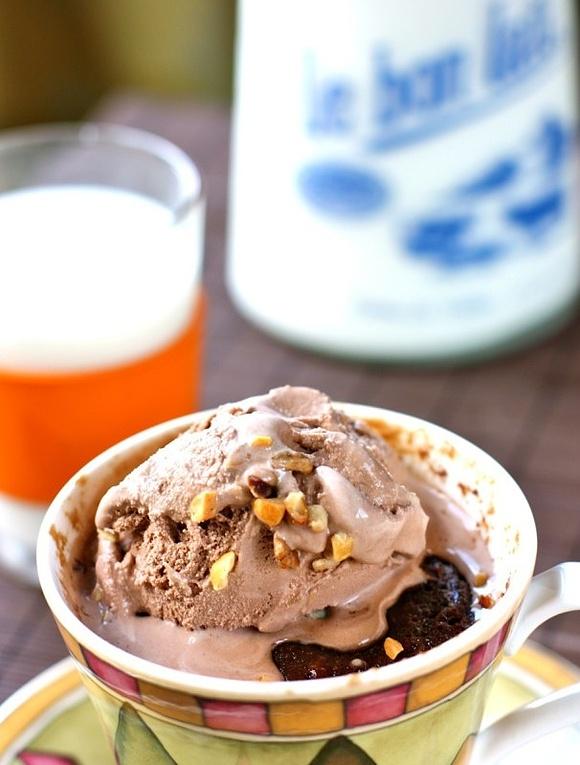 Microwave mocha cup cake