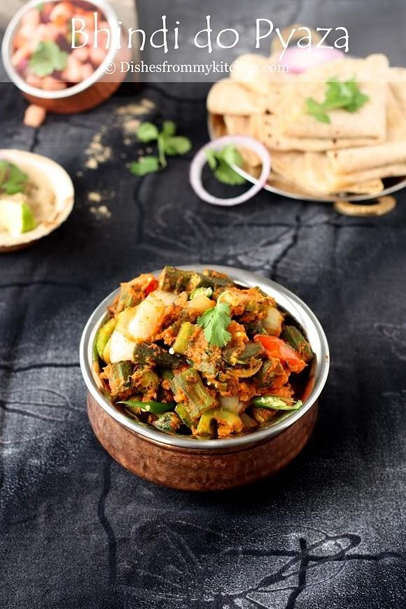 Restaurant style okra masala with onions