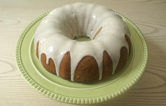 Applesauce Bundt Cake