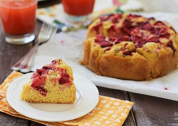Strawberry Rhubarb Cake