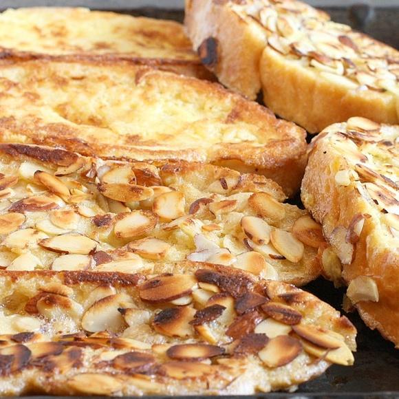 Short staycation and my version of original pancake house cinnamon almond french toast