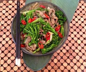 Chilli garlic lime beef stir fry
