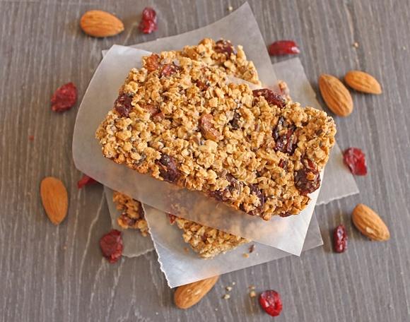 Cranberry Almond Granola Bars
