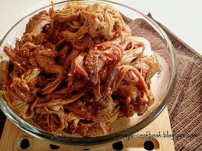 Slow Cooker Tangy Pulled Pork