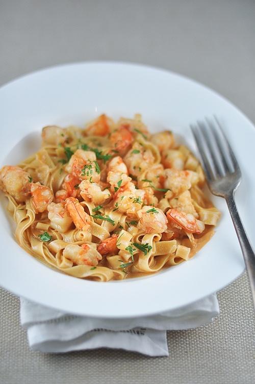Prawn pasta with bisque sauce
