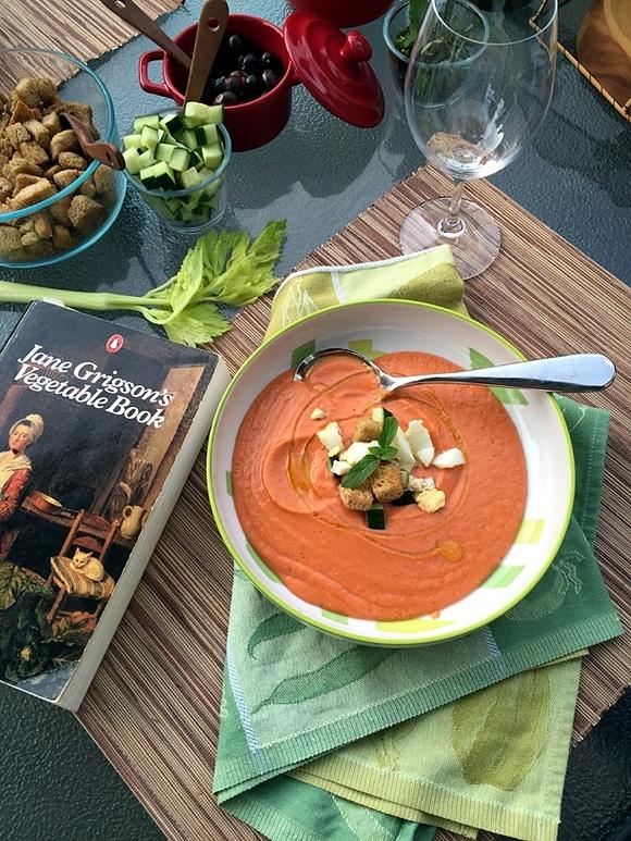 Jane Grigson's Gazpacho