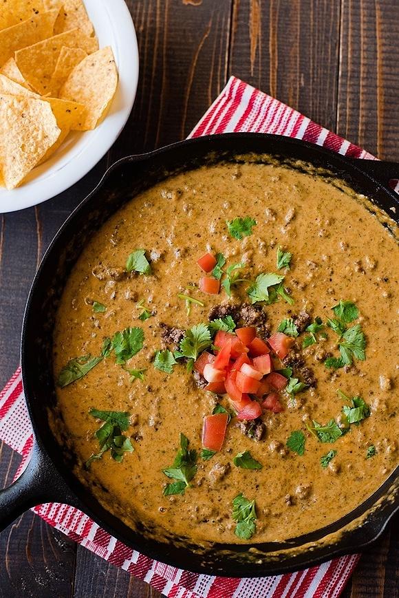 Queso dip with ground beef