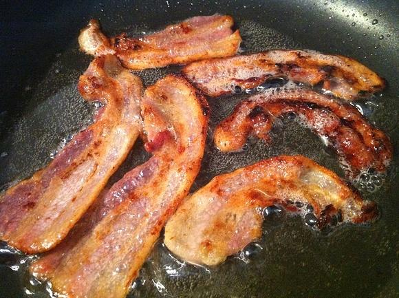 How to cure bacon at home