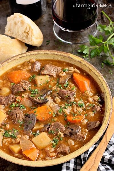 Slow Cooker Beef and Barley Stew