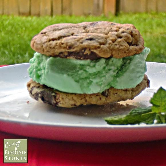 Mint ice cream sandwich with chocolate chip cookies