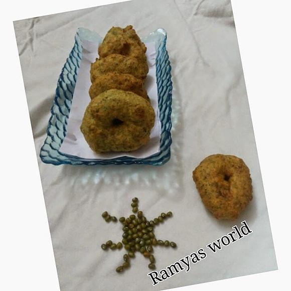 Green moong dal vada