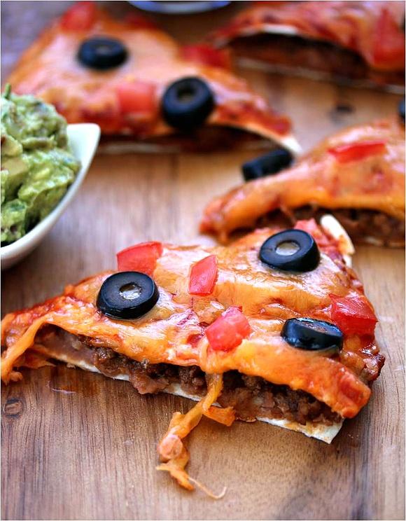 Copycat Taco Bell Mexican Pizza