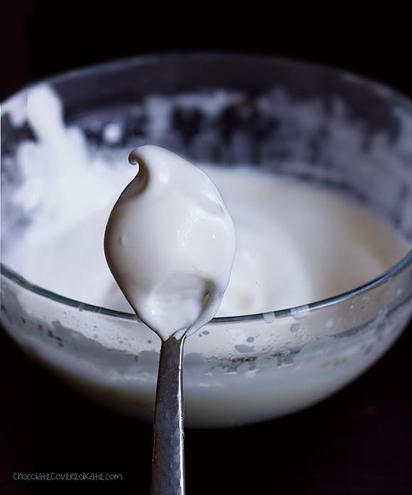 Healthy marshmallow fluff with two ingredients