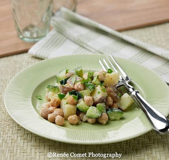 Indian chickpea yogurt salad