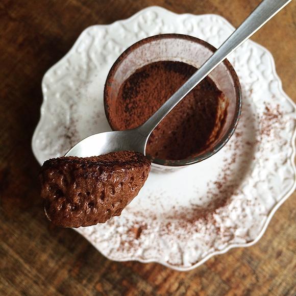 Magical chocolate mousse in 15 minutes