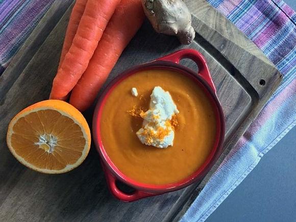 Ginger carrot soup with orange