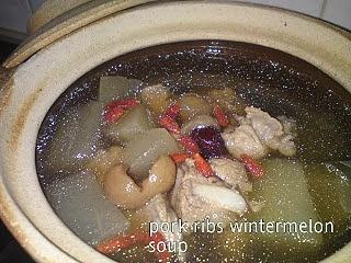 Steamed pork ribs with winter melon soup