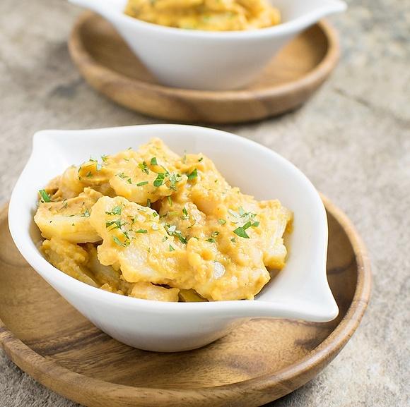 Vegan slow cooker potato au gratin