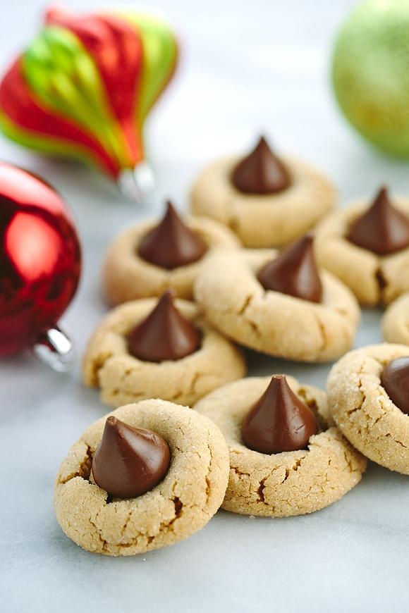 Classic Peanut Butter Kiss Cookies