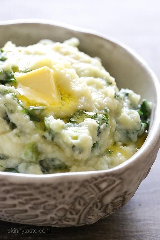 Creamy cauliflower mash with kale