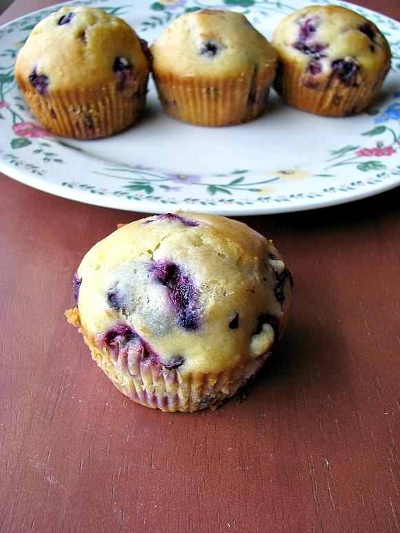 Lemon blueberry cream cheese muffins