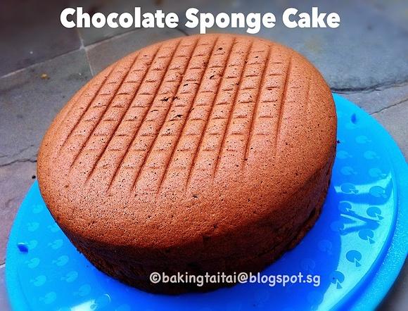 Chocolate sponge cake video tutorial