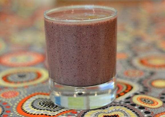 Banana cacao cashew coconut smoothie