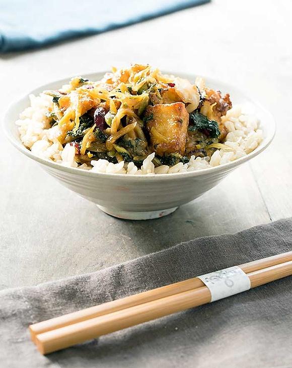 Quick and easy tofu superfood stir-fry with kale salad kit