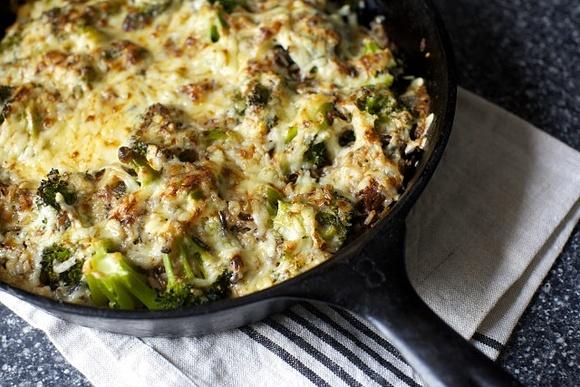 Broccoli, cheddar and wild rice casserole