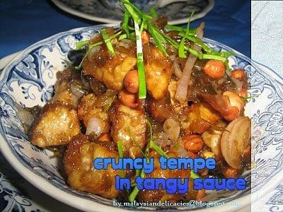 Crispy tempe in tangy sauce