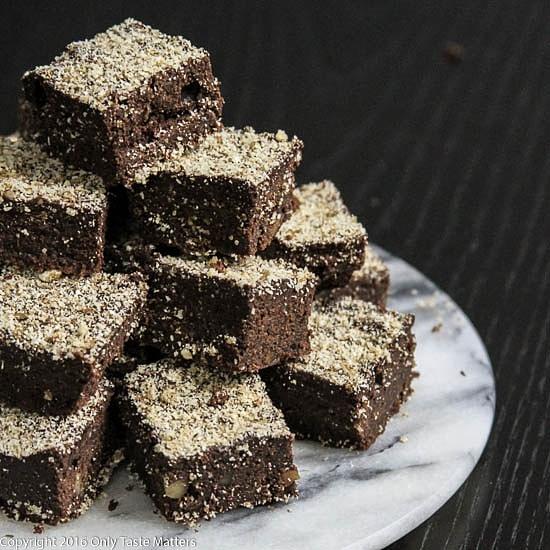 Fudgy wudgy paleo brownie bites
