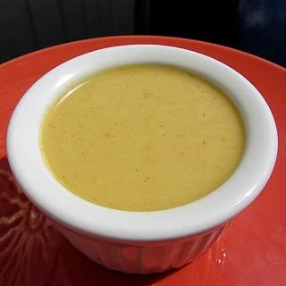 Honey mustard sauce for sandwiches and salads