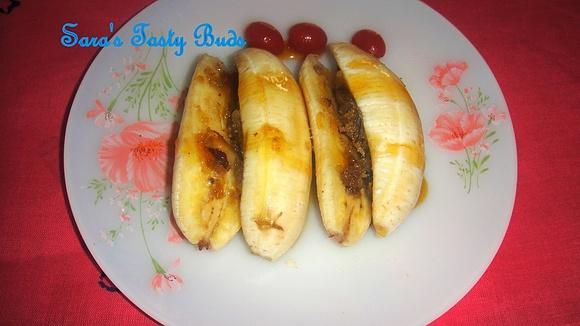 Stuffed Banana with Honey