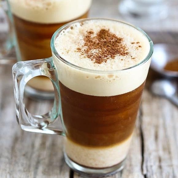 Cinnamon iced instant coffee