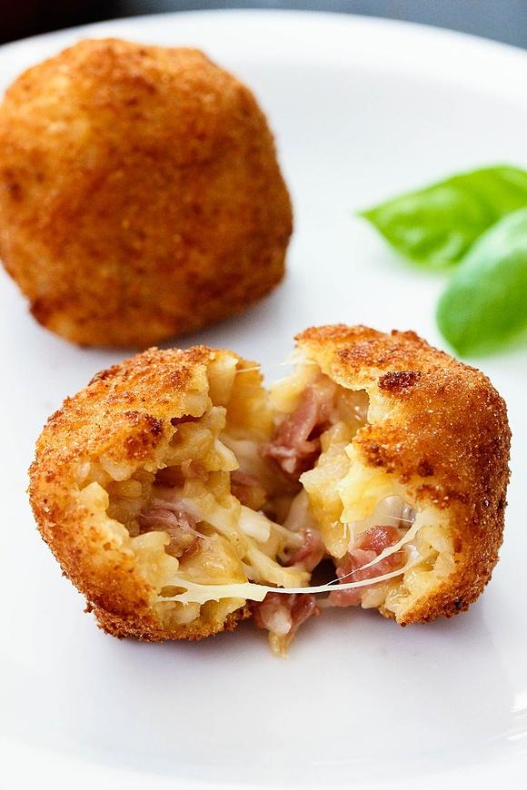 Arancini italian rice balls