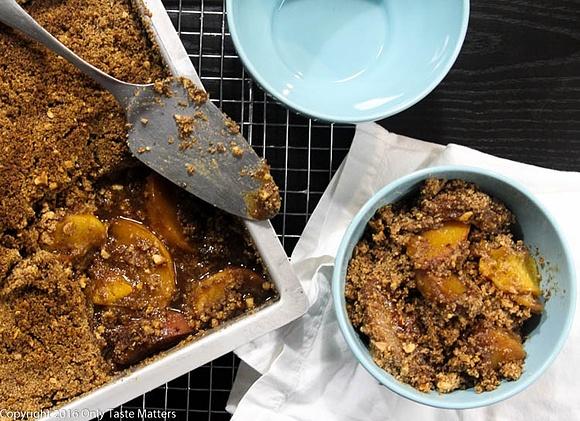 Paleo Peach Crisp