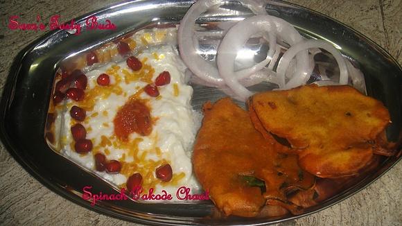 Spinach Pakode Chaat