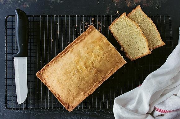 True pound cake: a delicious classic dessert