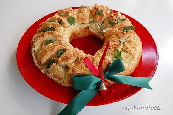 Holiday cheese and herb bread